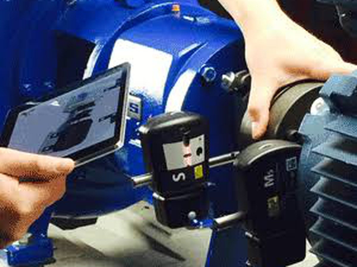 Fixturlaser laser shaft alignment system